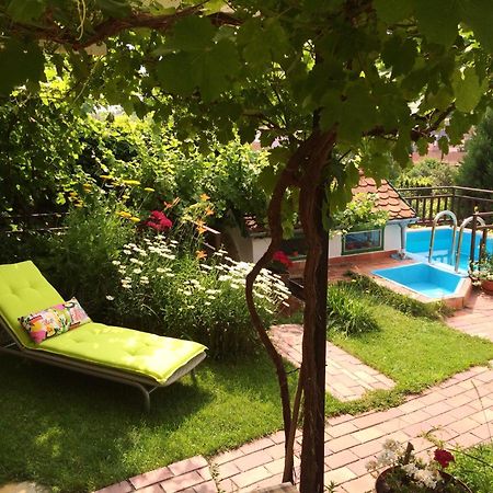 Pension Crhan Mikulov Εξωτερικό φωτογραφία
